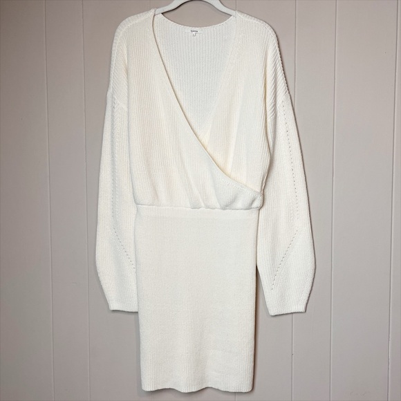 Tularosa Mia Surplice Mini Dress Large sweater knit ivory cream long sleeve boho - Picture 2 of 13